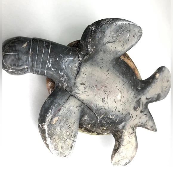 Hand Carved Agate Tortoise - Picture 6 of 8